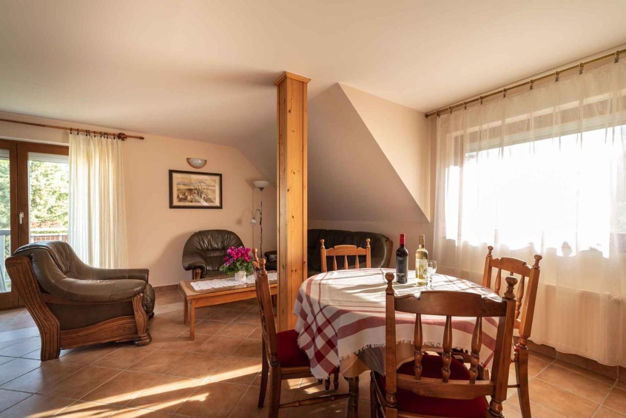 Apartment In Keszthely/Balaton 19020 Dış mekan fotoğraf